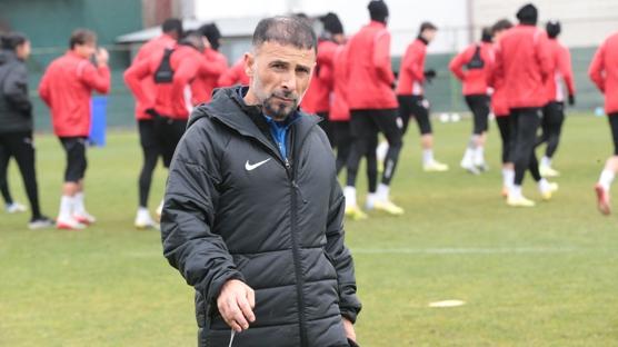 Ertuğrul Arslan: Süper Lig hasretine son verebilirsek ne mutlu bize