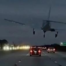 Seyir halindeki araca uak arpt