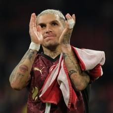 Lucas Torreira'dan dikkat eken paylam