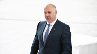 Başbakan Jelyazkov istifa etti