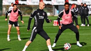 Beşiktaş, Trabzonspor maçının taktiğini çalıştı