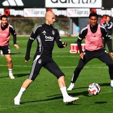 Beşiktaş, Trabzonspor maçının taktiğini çalıştı