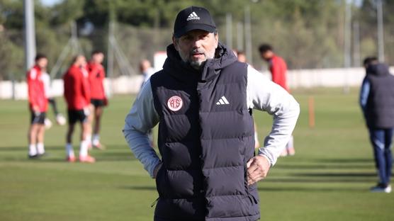 Erol Bulut: Galatasaray karsnda en iyisini gstermemiz gerekiyor