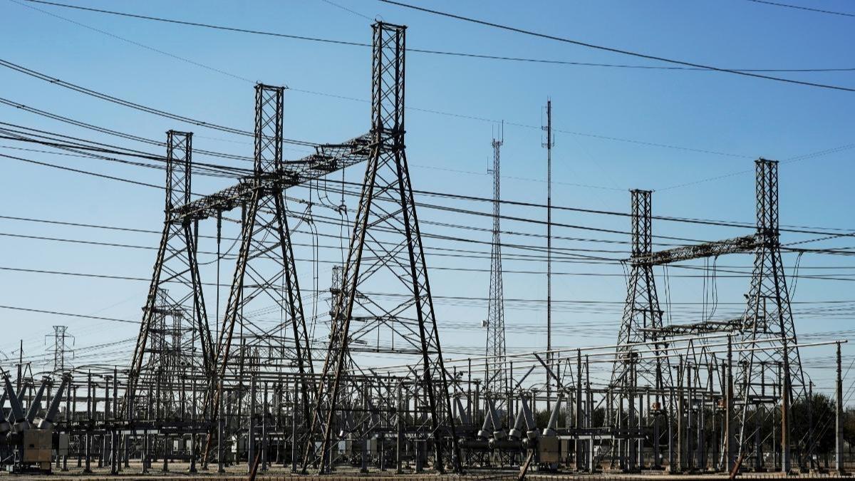 5 irketin nlisans iptal edildi! EPDK, geciken projelere kapy kapatt