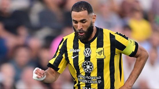 Benzema'dan milli takm aklamas! Kapy ak brakt