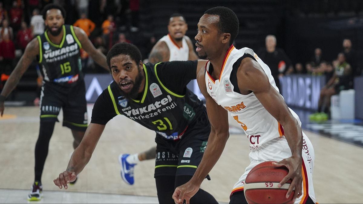 Galatasaray evinde hata yapmad