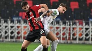 Tayyip Talha Sanuç ameliyat edildi