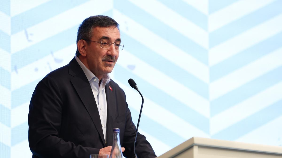 Cumhurbakan Yardmcs Ylmaz'dan genlere ok ynl destek vurgusu