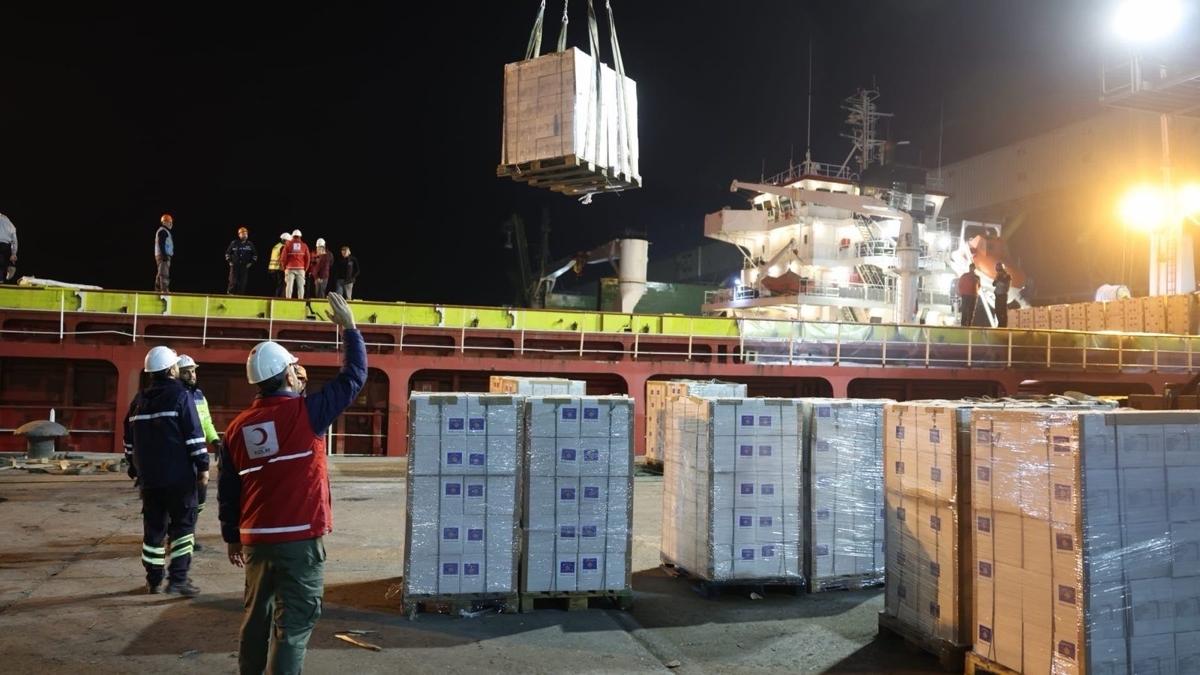 Dost lkeye destek! Gazze yardmn Trkiye ulatrd