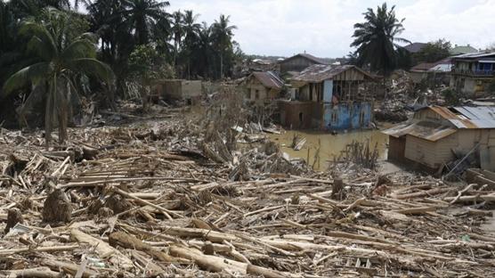 Endonezya felaketi yaşıyor! Ölü sayısı bini aştı