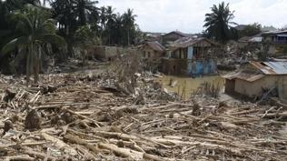 Endonezya felaketi yaşıyor! Ölü sayısı bini aştı