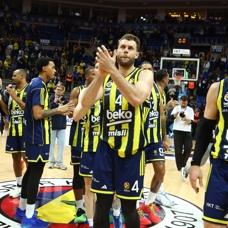 Fenerbahçe Beko sahasında Anadolu Efes ile karşılaşacak