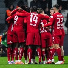 Gaziantep FK sahas�nda G�ztepe ile kar��la�acak