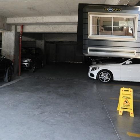 12 saatlik parkla kprden 11 gei yaplabiliyor