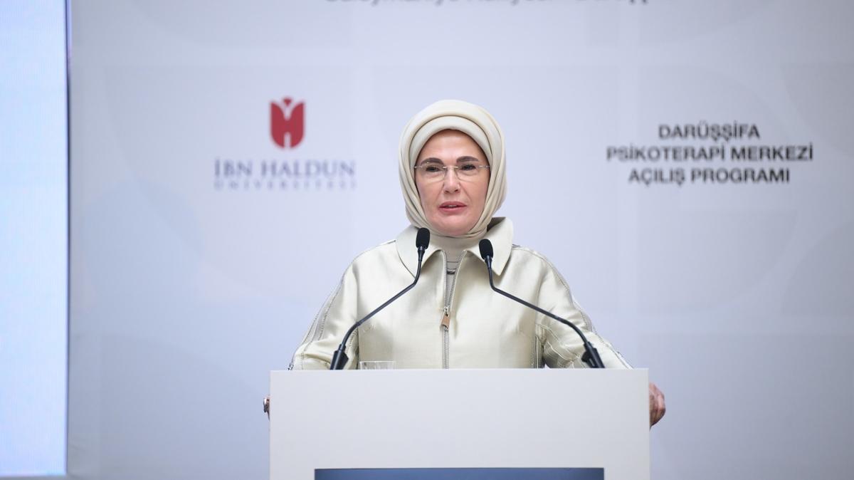 Medeniyet hafzasnda yeni bir sayfa... Emine Erdoan: ifa insan btncl grmekle mmkn