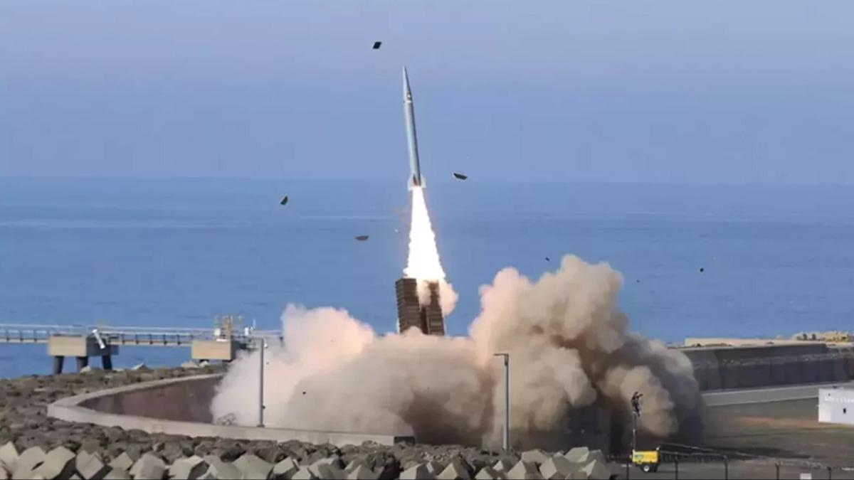 Menzili, katil ile komuyu panikletti: Trkiye sar eden mesaj gnderdi