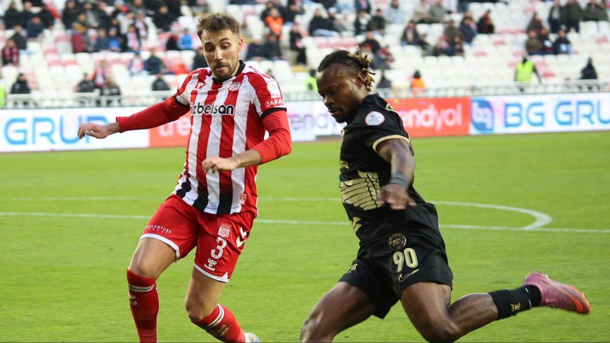 Sivas'ta kazanan yok