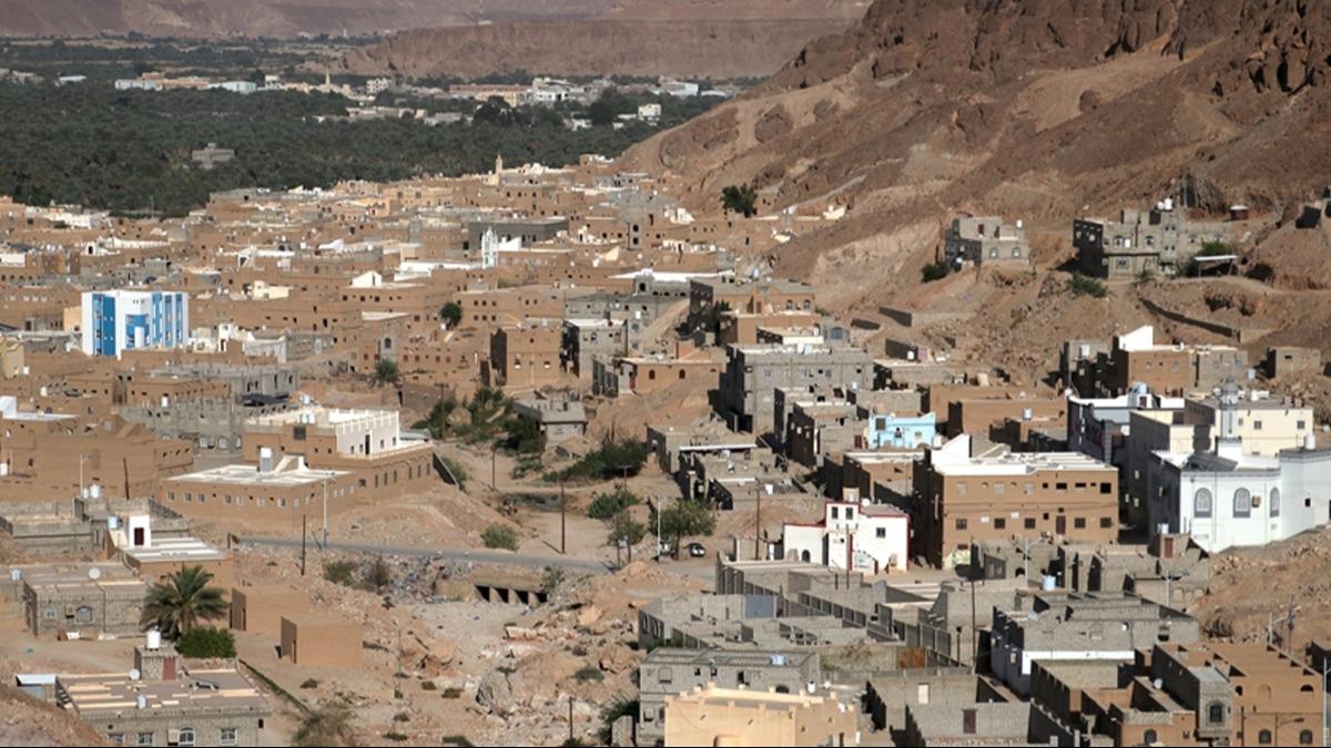 Yemen'in dousunda tansiyon yeniden ykseldi: Ayrlk GGK'den ekilmeme karar