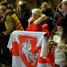 ABD yaptrmlar kaldrd, Belarus 123 siyasi mahkumu salverdi