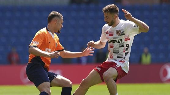 Okan Buruk tepki gstermiti!