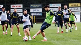 Fenerbahçe, Konyaspor maçına hazır