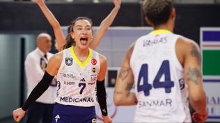 Fenerbahçe Medicana set vermeden kazandı