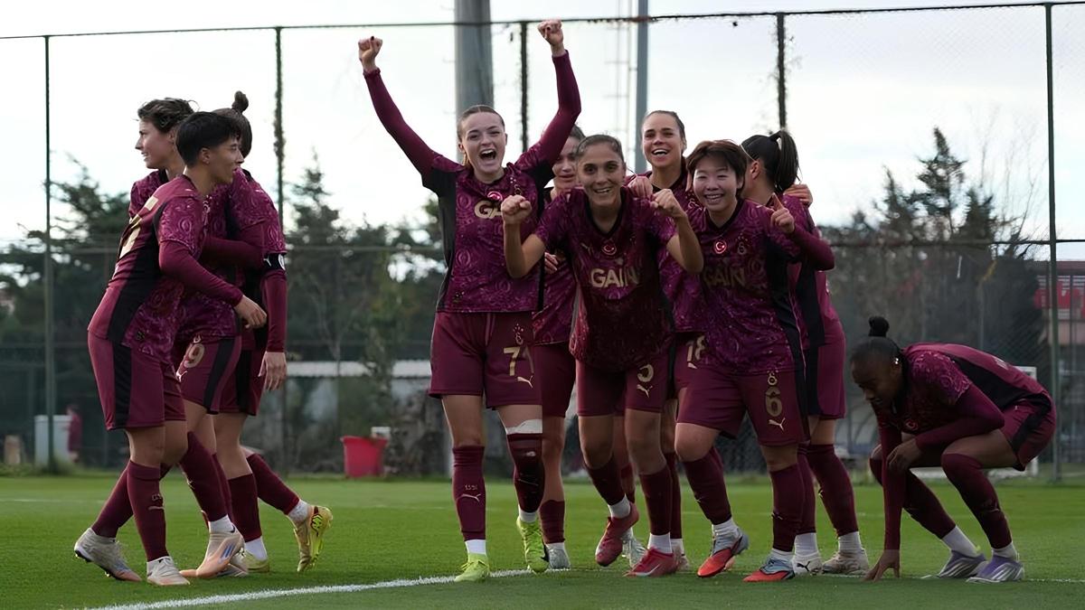 Galatasaray'dan 4 goll galibiyet