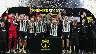 St. Mirren, Celtic'i devirip kupaya uzandı