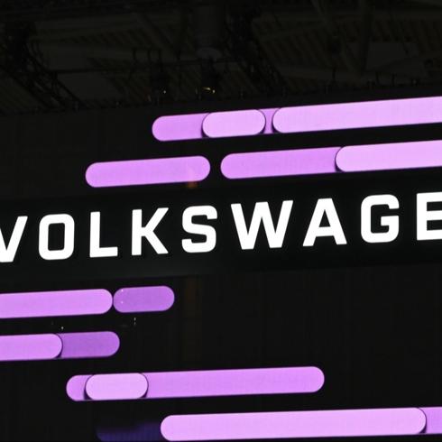 Alman otomotiv devinden 88 y�ll�k tarihinde bir ilk! Fabrika kapat�yor