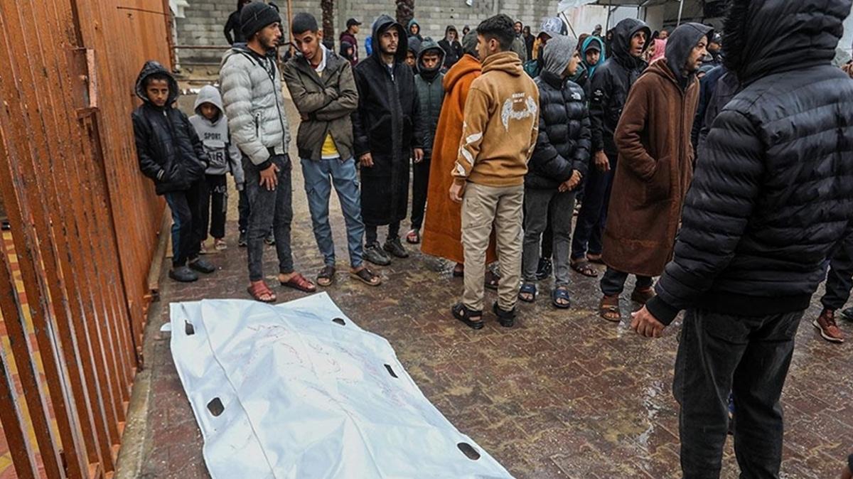 İsrail'in Gazze'ye saldırılarında can kaybı 70 bin 665'e yükseldi
