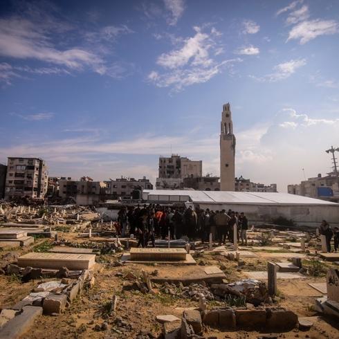 Soyk�r�mc� �srail ordusu, ate�kese ra�men Gazze'ye sald�r�yor! Rastgele ate� a�t�lar