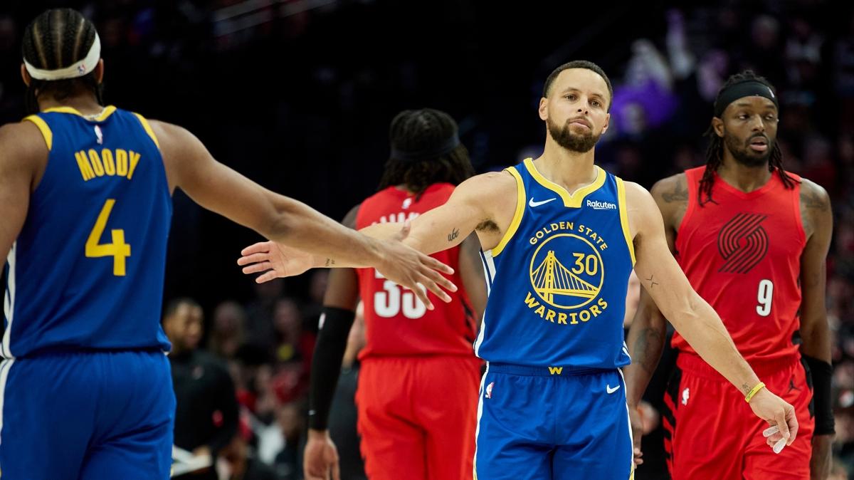 Stephen Curry'nin �abas� yetmedi! Warriors deplasmanda kay�p