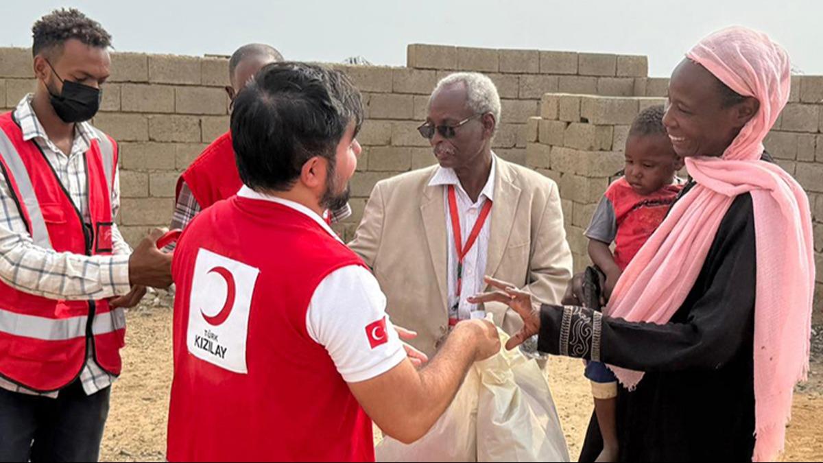 Sudan'a yardım eli: Türk Kızılay, 100 ton insani yardımda bulundu