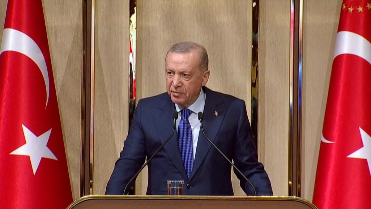 #CANLI Cumhurba�kan� Erdo�an'dan net mesaj: G��l� olmak d���nda se�ene�imiz yok