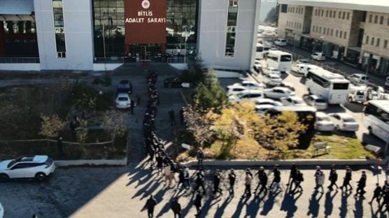 9 ilde yasa dışı bahis ağına darbe! 46 şüpheli tutuklandı