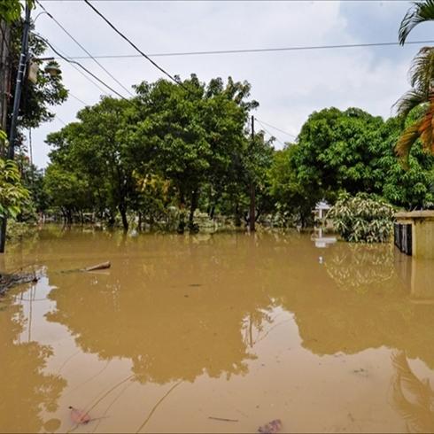 Bolivya'da sel facias�: 20 ki�i �ld�