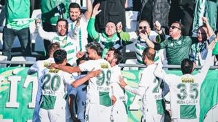 Bursaspor maç fazlasıyla lider