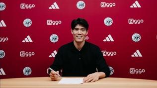 İmzalar atıldı! Takehiro Tomiyasu, Ajax'ta