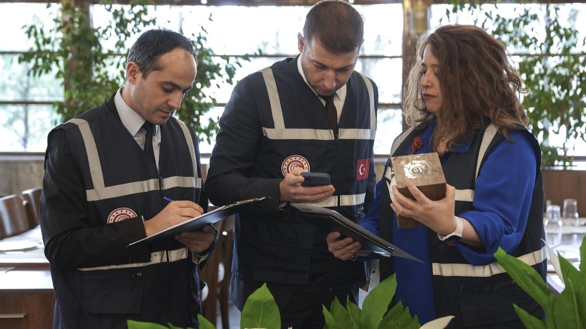 İstanbul İstiklal'de sıkı denetim