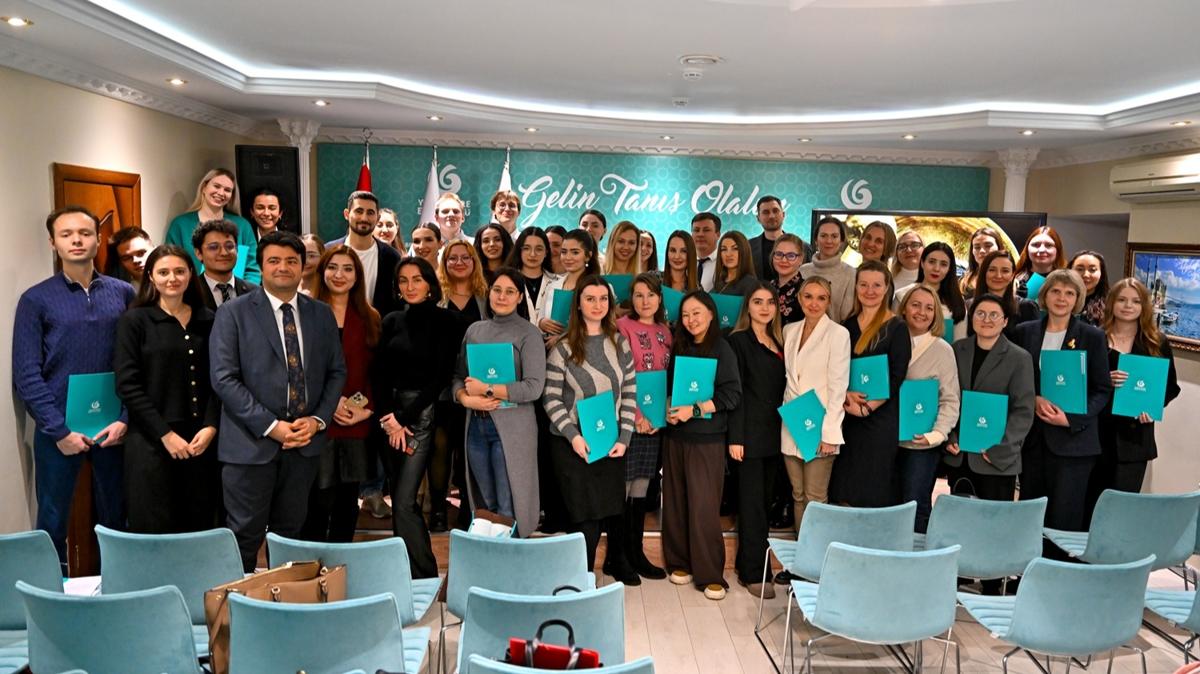 Moskova'da Türkçe rüzgarı: Yunus Emre Enstitüsünde coşkulu tören