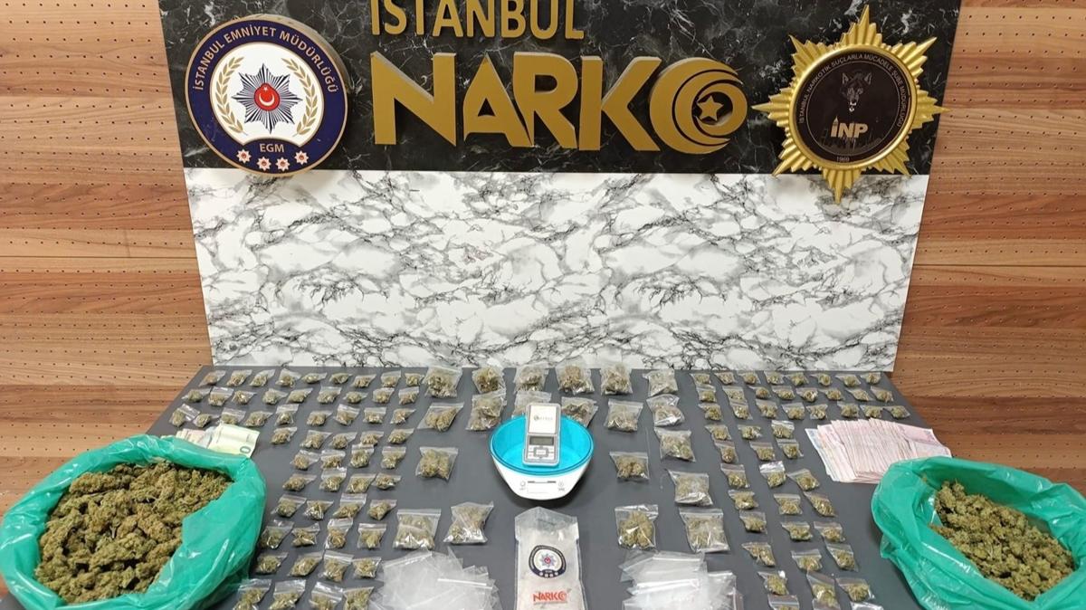 Polisi g�r�nce camdan att�lar! �stanbul'da uyu�turucu operasyonu