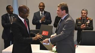 Dost �lkeyle imzalar at�ld�: T�rkiye d�nyan�n en zengin rezervlerine eri�ebilecek