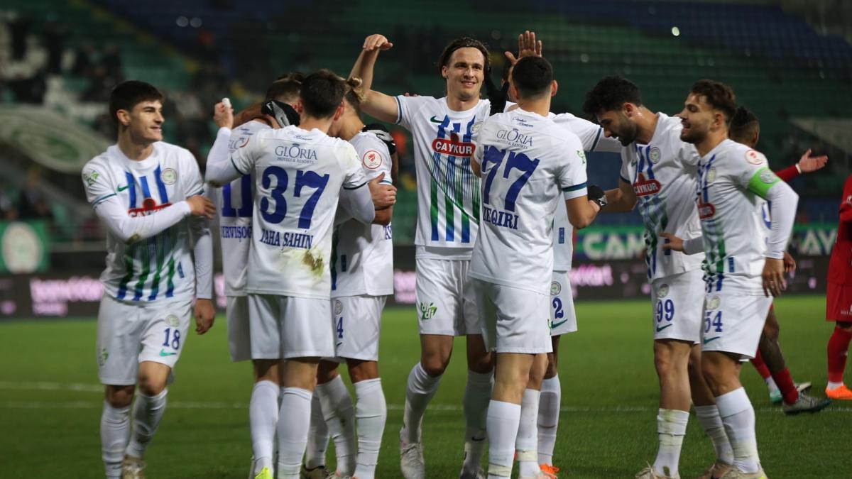 Halil Dervi�o�lu ma�a damga vurdu!