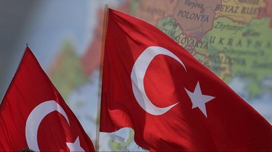 Türkiye'den gururla bahsettiler