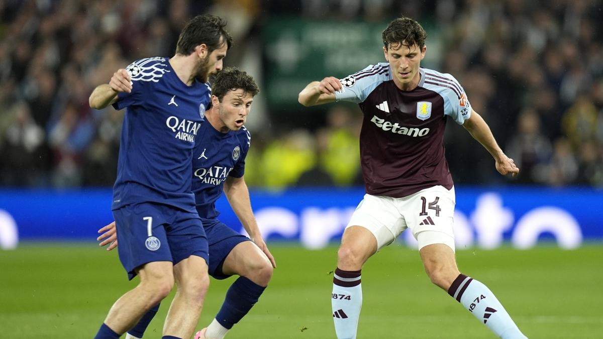 Barça'da stoper hedefi Pau Torres