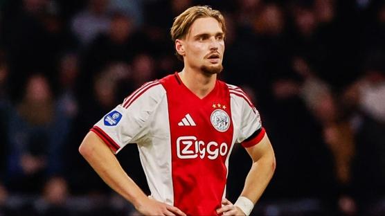 Transfer listesinde 2 isim var