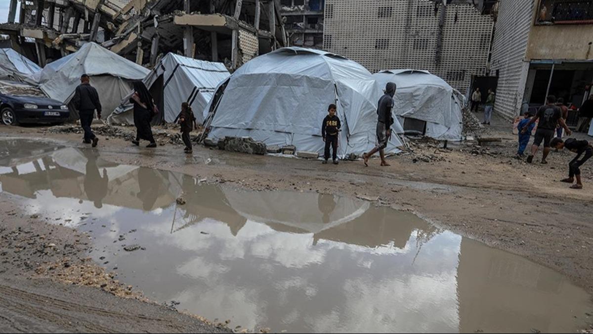 Gazze'de soğuk hava can alıyor: Baskı çağrısıyla ablukaya sert tepki