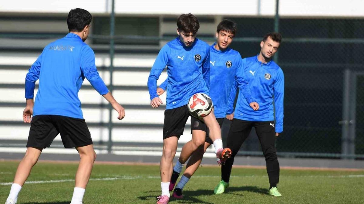 Manisa FK, Ke�i�reng�c� ma��na haz�rlan�yor