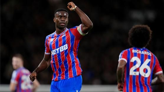 Oliver Glasner'den Marc Guehi'nin gelece�i hakk�nda a��klama