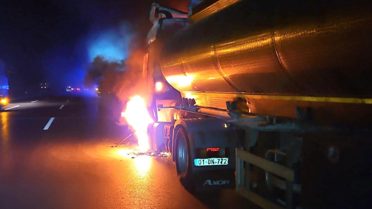 Seyir halindeki tankerde başlayan yangın ormanlık alana sıçradı